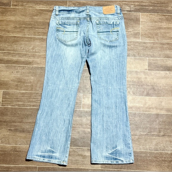 Women’s American Eagle AE Artist Jeans Size 8 Short - Picture 4 of 4